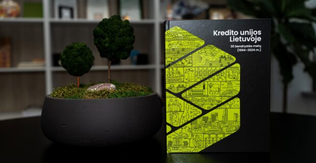 Išleista knyga „Kredito unijos Lietuvoje: 30 bendrystės metų (1994–2024 m.)“ – gyva kooperatinės bankininkystės istorija